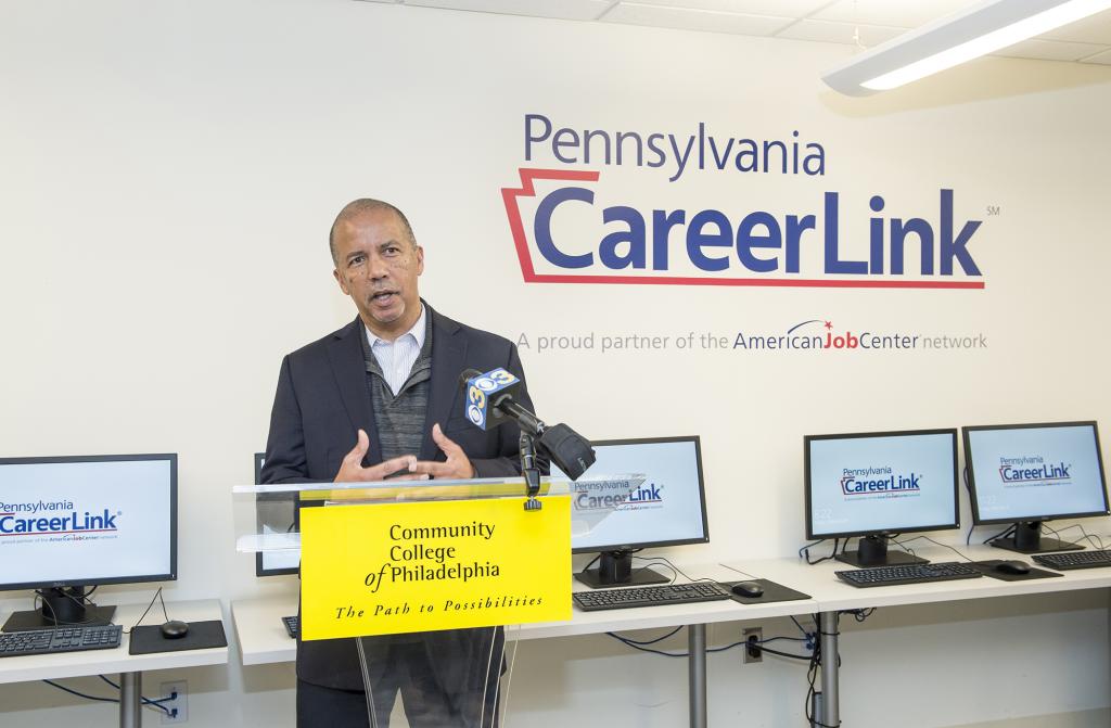 PA CareerLink Ribbon Cutting Community College of Philadelphia